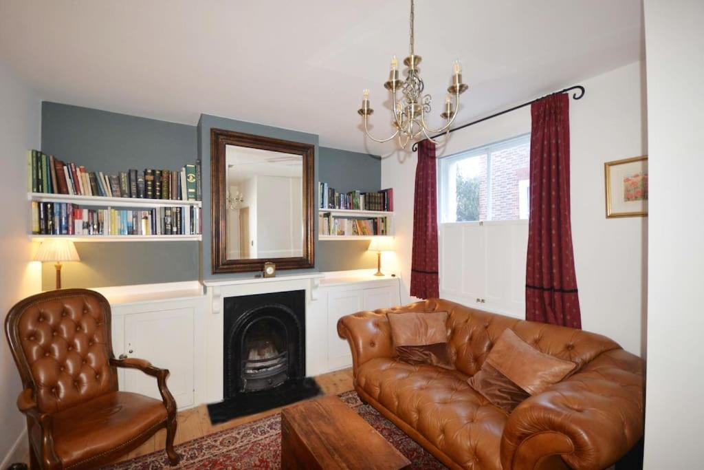 Delightful Cottage In Sandwich - One Bedroom Екстер'єр фото