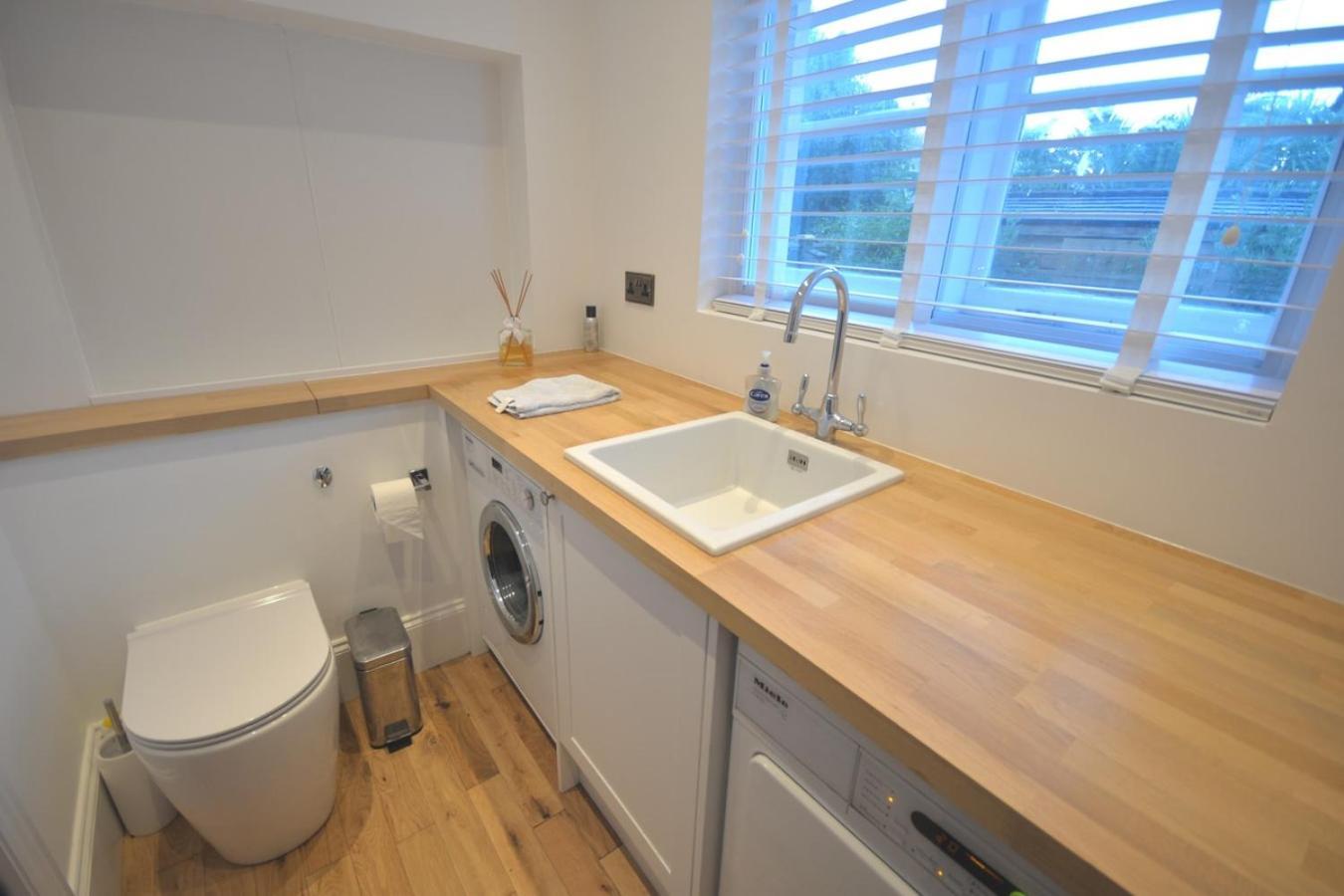 Delightful Cottage In Sandwich - One Bedroom Екстер'єр фото